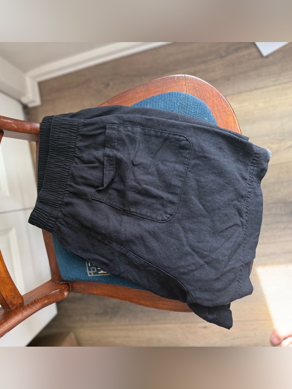Old Navy Women’s blue Linen Blend Pull-On Shorts Size L